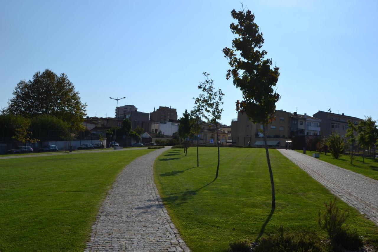 Portoo Blue Apartments - Douro Вила Нова ди Гая Екстериор снимка